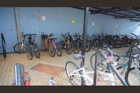 Apartamento à venda com 48m², 1 quarto e 1 vaga Apartamento à venda com 48m², 1 quarto e 1 vagaÁrea comum bicicletário