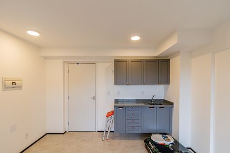 Apartamento à venda com 34m², 1 quarto e sem vaga Apartamento à venda com 34m², 1 quarto e sem vagaStudio