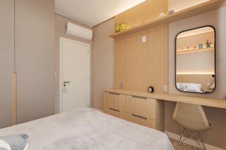 Quarto 1 de apartamento à venda com 4 quartos, 138m² em Bela Vista, Porto Alegre