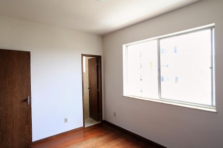 Apartamento à venda com 123m², 3 quartos e 1 vaga Apartamento à venda com 123m², 3 quartos e 1 vagaSuíte