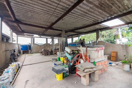 Casa à venda com 70m², 3 quartos e 2 vagas Casa à venda com 70m², 3 quartos e 2 vagasCobertura