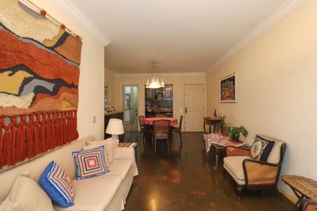 Apartamento para alugar com 110m², 3 quartos e 1 vagaSala