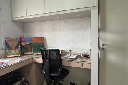 Apartamento para alugar com 106m², 3 quartos e 2 vagasQuarto 2