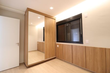 Apartamento para alugar com 81m², 3 quartos e 2 vagasQuarto 2