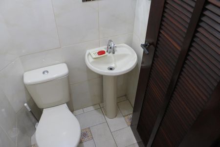 Casa à venda com 115m², 2 quartos e 1 vagaLavabo