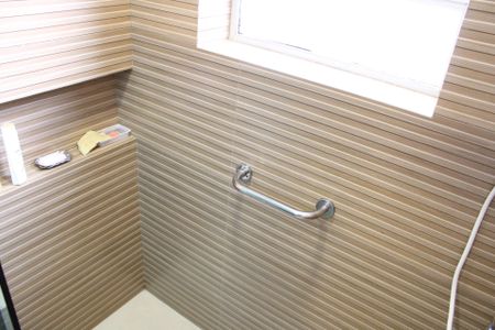 Casa à venda com 115m², 2 quartos e 1 vagaBanheiro