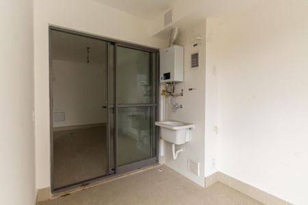 Apartamento à venda com 120m², 3 quartos e 2 vagas Apartamento à venda com 120m², 3 quartos e 2 vagasÁrea de Serviço