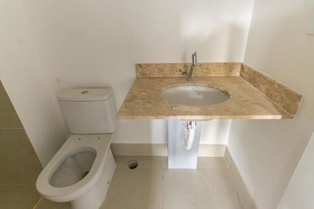 Apartamento à venda com 120m², 3 quartos e 2 vagas Apartamento à venda com 120m², 3 quartos e 2 vagasBanheiro da Suíte 1