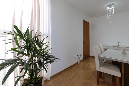 Sala de apartamento para alugar com 2 quartos, 40m² em Vila Sao Paulo, Mogi das Cruzes