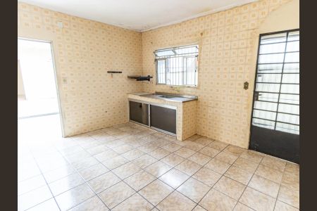 Casa à venda com 300m², 4 quartos e 1 vagaCasa 2 - Cozinha