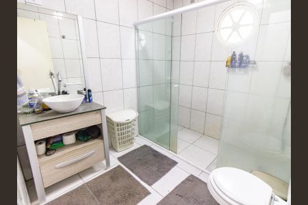 Casa à venda com 300m², 4 quartos e 1 vagaBanheiro