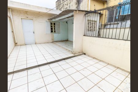 Casa à venda com 300m², 4 quartos e 1 vagaCasa 2 - Área de Serviço e Quintal
