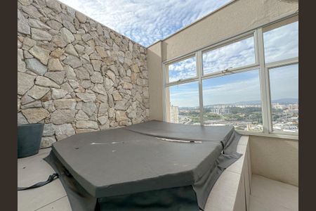 Apartamento à venda com 190m², 3 quartos e 3 vagasÁrea Gourmet