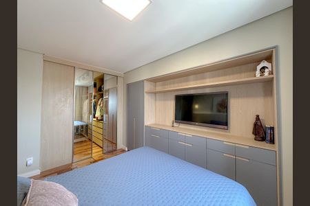 Apartamento à venda com 190m², 3 quartos e 3 vagasSuíte 1