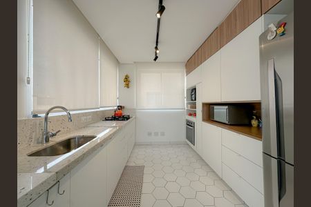 Apartamento à venda com 190m², 3 quartos e 3 vagasCozinha