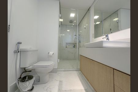 Apartamento à venda com 190m², 3 quartos e 3 vagasBanheiro Suíte 1