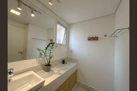 Apartamento à venda com 190m², 3 quartos e 3 vagasBanheiro Suíte 1