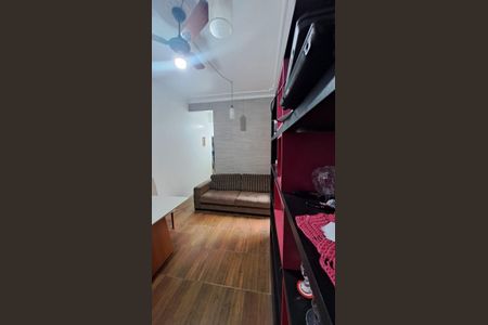 Apartamento à venda com 74m², 2 quartos e sem vagaSala