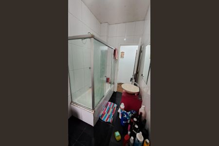 Apartamento à venda com 74m², 2 quartos e sem vagaBanheiro