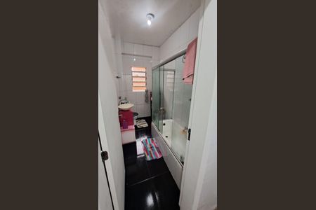 Apartamento à venda com 74m², 2 quartos e sem vagaBanheiro