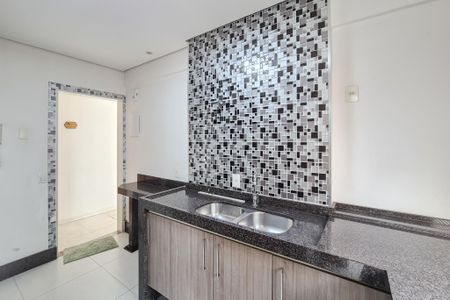 Apartamento à venda com 112m², 2 quartos e 1 vagaCozinha - Armários