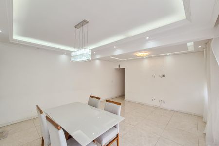 Apartamento à venda com 112m², 2 quartos e 1 vagaSala