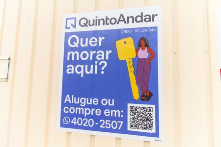 Casa à venda com 250m², 3 quartos e 2 vagas Casa à venda com 250m², 3 quartos e 2 vagasPlaca