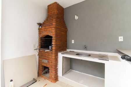 Casa à venda com 250m², 3 quartos e 2 vagas Casa à venda com 250m², 3 quartos e 2 vagasÁrea gourmet