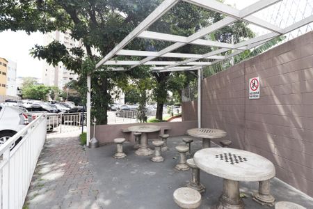 Apartamento para alugar com 64m², 3 quartos e 1 vagaÁrea Comum