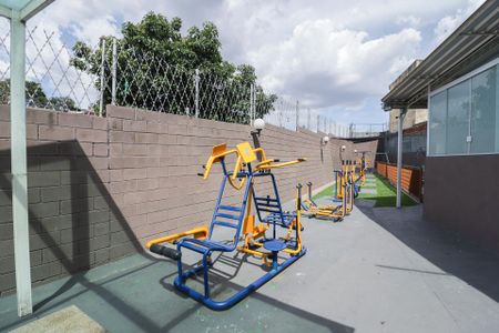 Apartamento para alugar com 64m², 3 quartos e 1 vagaÁrea Comum