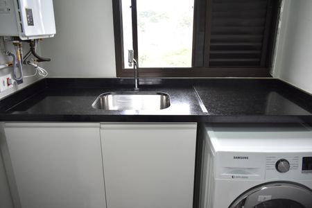 Apartamento para alugar com 90m², 3 quartos e 2 vagasÁrea de Serviço