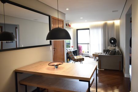 Apartamento para alugar com 90m², 3 quartos e 2 vagasSala