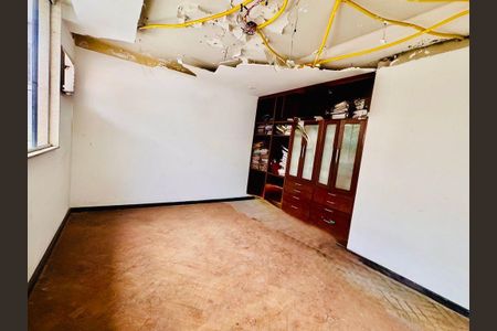 Casa à venda com 1 quarto, 600m² em São Francisco, Niterói