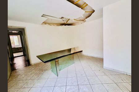 Casa à venda com 1 quarto, 600m² em São Francisco, Niterói