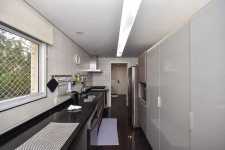 Apartamento à venda com 171m², 4 quartos e 3 vagas