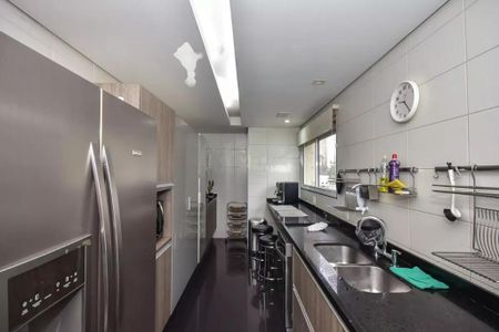 Apartamento à venda com 171m², 4 quartos e 3 vagas