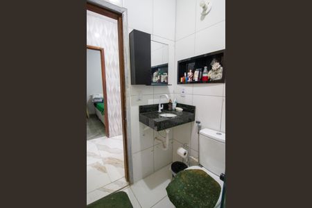 Casa para alugar com 2 quartos, 80m² em Qr 404, Brasília