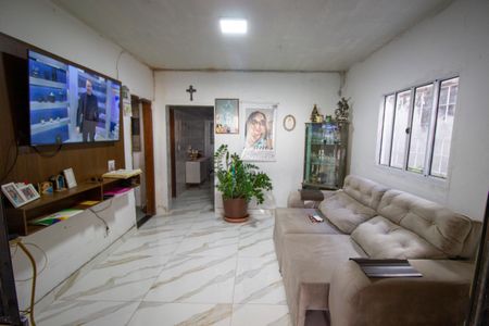 Casa para alugar com 2 quartos, 80m² em Qr 404, Brasília
