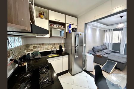 Apartamento à venda com 60m², 2 quartos e 1 vaga Apartamento à venda com 60m², 2 quartos e 1 vagaCozinha