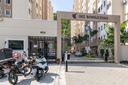 Apartamento para alugar com 46m², 2 quartos e sem vagaFachada da Portaria