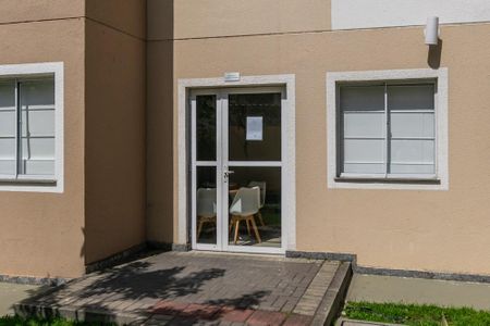 Apartamento para alugar com 46m², 2 quartos e sem vagaÁrea comum - Salão de festas
