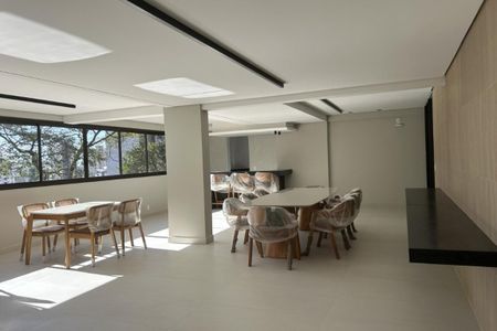 Apartamento à venda com 72m², 2 quartos e 3 vagas