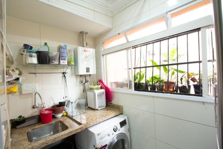 Apartamento à venda com 82m², 2 quartos e 2 vagasÁrea de Serviço