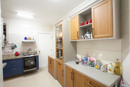 Apartamento à venda com 82m², 2 quartos e 2 vagasCozinha