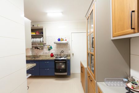 Apartamento à venda com 82m², 2 quartos e 2 vagasCozinha