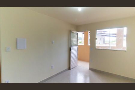 Sala de apartamento para alugar com 2 quartos, 70m² em Piratininga, Niterói