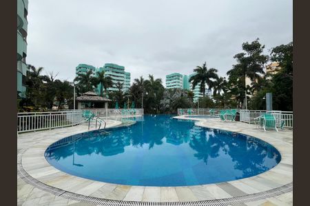 Apartamento à venda com 80m², 2 quartos e 1 vagaÁrea comum - Piscina