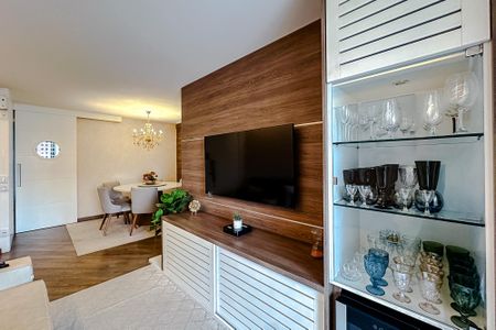 Apartamento para alugar com 97m², 3 quartos e 2 vagas Apartamento para alugar com 97m², 3 quartos e 2 vagasSala