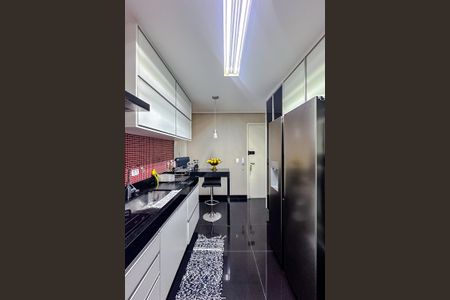 Apartamento para alugar com 97m², 3 quartos e 2 vagas Apartamento para alugar com 97m², 3 quartos e 2 vagasCozinha