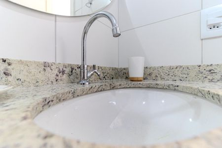 Banheiro Social de apartamento à venda com 1 quarto, 22m² em República, São Paulo